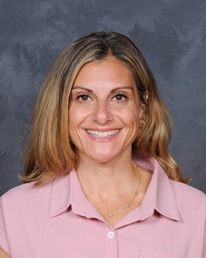 Holly Mihalek 
